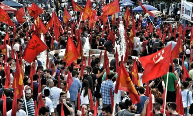 Συλλαλητήριο του ΚΚΕ στο Σύνταγμα κατά της νέας συμφωνίας  (photos)
