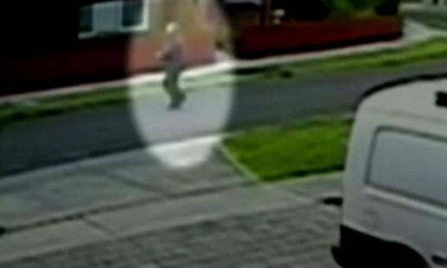 Βίντεο – σοκ: 58χρονος παρθένος βίασε μαθήτρια!