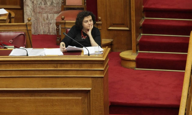 Παράταση έξι μηνών για την εφαρμογή της απευθείας τιμολόγησης των διαφημιζομένων από τα ΜΜΕ