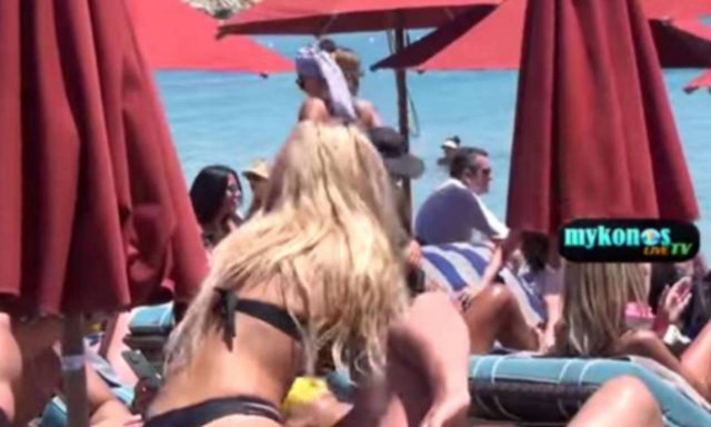 Σέξι ψυχολόγος με κορμί-φωτιά έκανε άνω κάτω τη Μύκονο! (video)