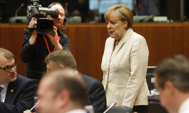 Δημοψήφισμα 2015 - Μέρκελ: Πρόγραμμα και πρόταση εκπνέουν την Τρίτη 30 Ιουνίου