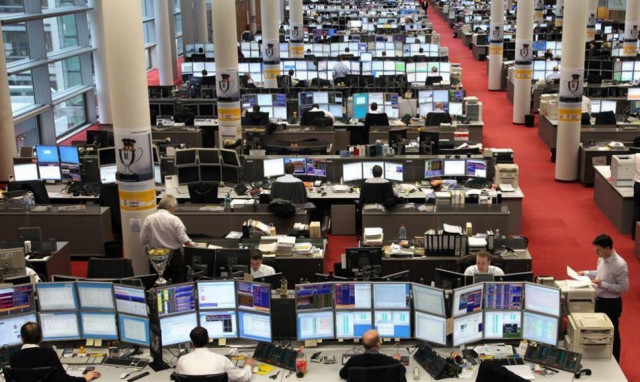 Ζοφερή η εικόνα στις αγορές - Κλονίζεται η Ευρώπη από την Ελλάδα