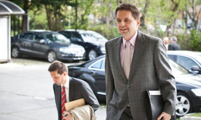 Δημοψήφισμα – Καζιμίρ: Αδύνατη η παράταση του προγράμματος