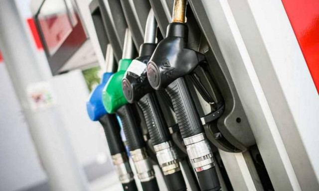 Ελληνικά Πετρέλαια: Δεν υπάρχει πρόβλημα στα αποθεματικά καυσίμων