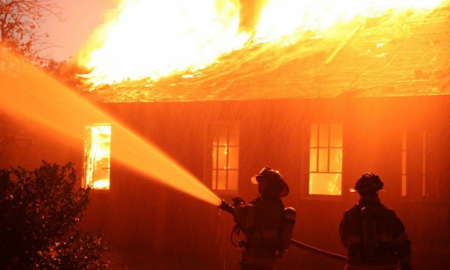 Λάρισα: Βρέθηκε απανθρακωμένος 50χρονος μέσα σε εγκαταλελειμμένο σπίτι