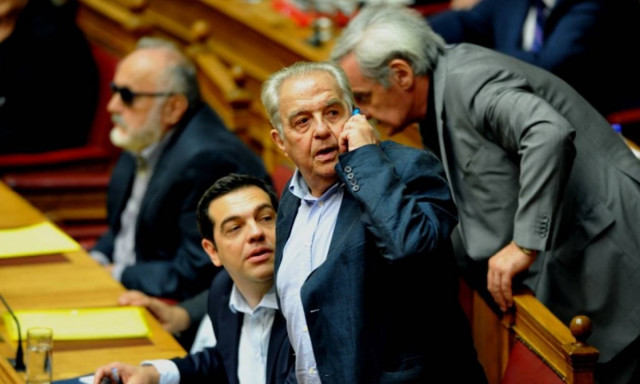 Φλαμπουράρης: ΕΚΤ και δανειστές ευθύνονται για το κλείσιμο των τραπεζών