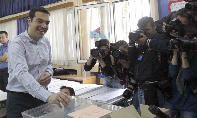 Δημοψήφισμα: Πού ψηφίζουν ο Πρόεδρος της Δημοκρατίας, ο πρωθυπουργός και οι πολιτικοί αρχηγοί