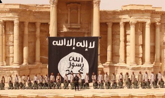 Νέα θηριωδία των τζιχαντιστών: Έβαλαν παιδιά να εκτελέσουν στρατιώτες στην Παλμύρα (video)