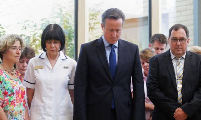 Δημιουργία μνημείου για τα θύματα της επίθεσης στην Τυνησία ανακοίνωσε ο Κάμερον