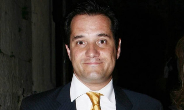 Αποτελέσματα δημοψηφίσματος 2015 – Κλαίει από... μέσα του ο Άδωνις και δεν ξέρει πια τι λέει!