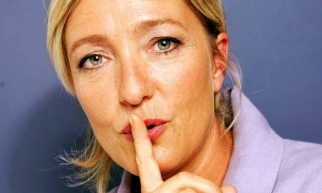 Αποτελέσματα δημοψηφίσματος 2015 – Μαρίν Λεπέν: Μάθημα δημοκρατίας από τους Έλληνες