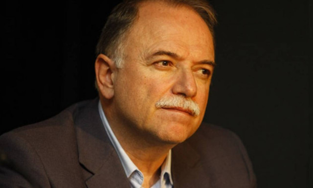 Παπαδημούλης: Οι Έλληνες θέλουν να παραμείνουμε στην ΕΕ ως ισότιμος έταιρος