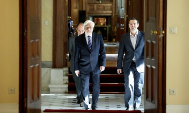 Στον Πρόεδρο της Δημοκρατίας σε λίγη ώρα ο Τσίπρας
