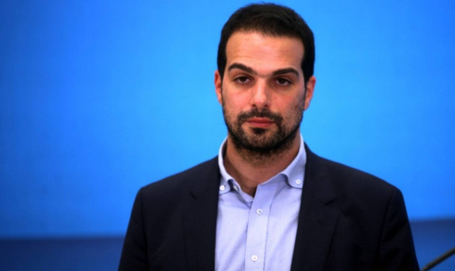 Μετά το συμβούλιο των πολιτικών αρχηγών ο νέος υπουργός Οικονομικών