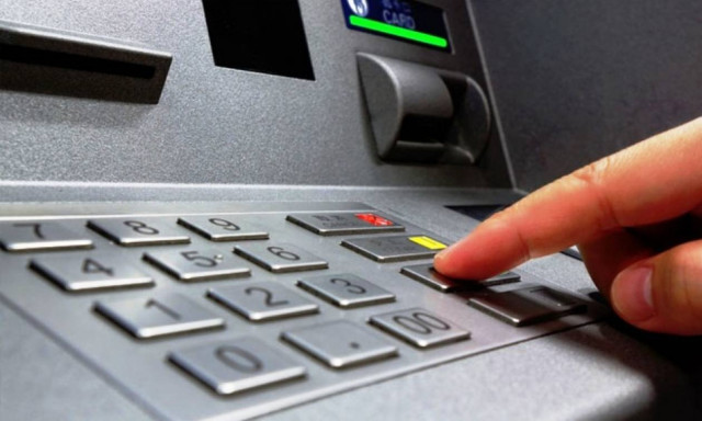 Reuters: Παράταση της τραπεζικής αργίας για λίγες ημέρες ακόμα