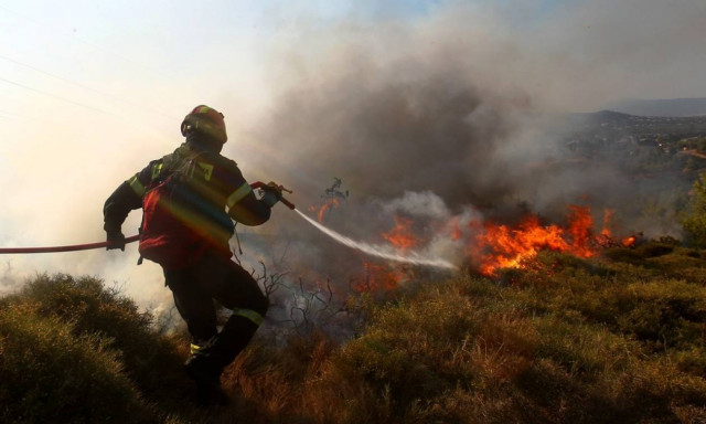 Κρήτη: Από φωτιά σε φωτιά τρέχει η… Πυροσβεστική - Νέο μέτωπο στον Πύργο