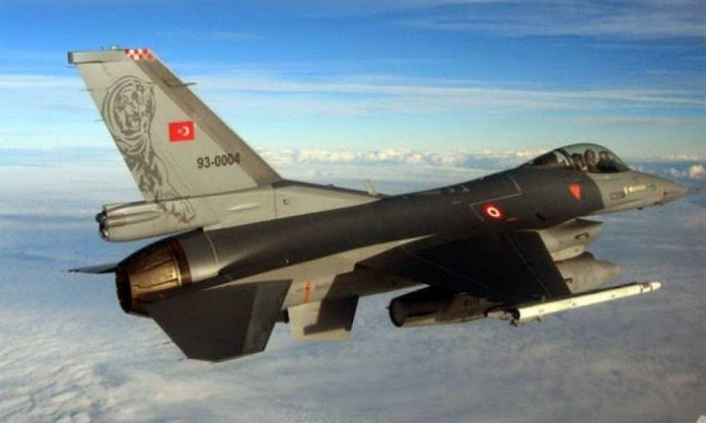 Τα τουρκικά αεροσκάφη κάνουν βόλτα...πάνω από το Αιγαίο