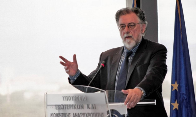 Μείωση προστίμων προανήγγειλε ο Γιάννης Πανούσης