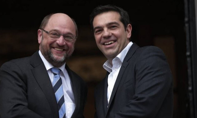 Τσίπρας με Σουλτς σε «μυστικό γεύμα» (φωτο)