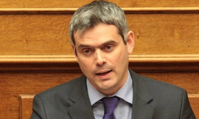 ΝΔ: Ο Τσίπρας πρέπει να φέρει συμφωνία που θα κρατά τη χώρα στο ευρώ