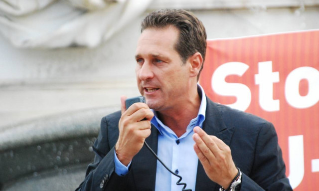 Δημοψήφισμα για το Grexit ζητάει ο αρχηγός της αυστριακής Ακροδεξιάς!