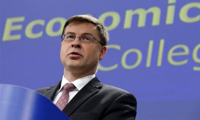 Διαπραγματεύσεις – Ντομπρόβσκις: ΔΝΤ, ΕΚΤ και Κομισιόν εξετάζουν το χρέος της Ελλάδας