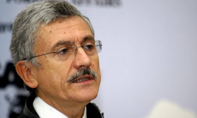 Ντ’Αλέμα: Η Ευρώπη πνίγεται σε μία κουταλιά νερό - Δεν τη συμφέρει η χρεοκοπία της Ελλάδας