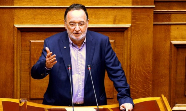 Συμφωνία: «Θρίλερ» με τη στάση του Λαφαζάνη