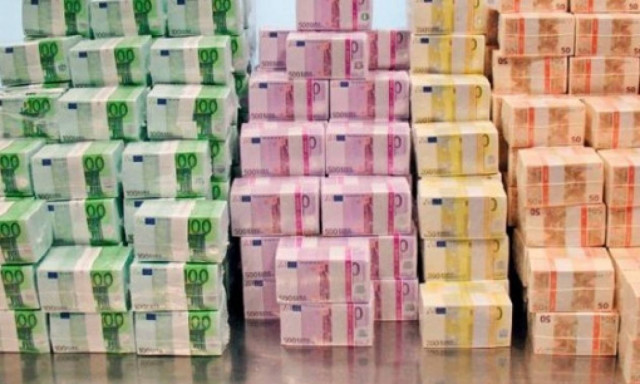 Συμφωνία: Πτώση στις αποδόσεις των ελληνικών ομολόγων