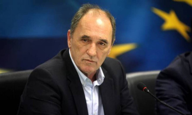 Γ. Σταθάκης: Όποιος διαφωνεί με τα μέτρα να παραιτηθεί