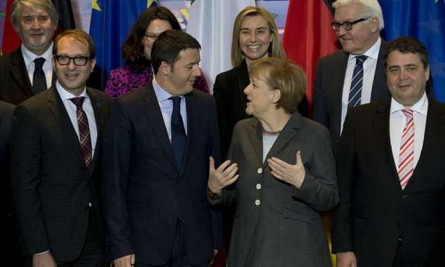 Η Ιταλία περνά στην αντεπίθεση: «Αρκετά» διαμηνύει ο Ρέντσι στο Βερολίνο