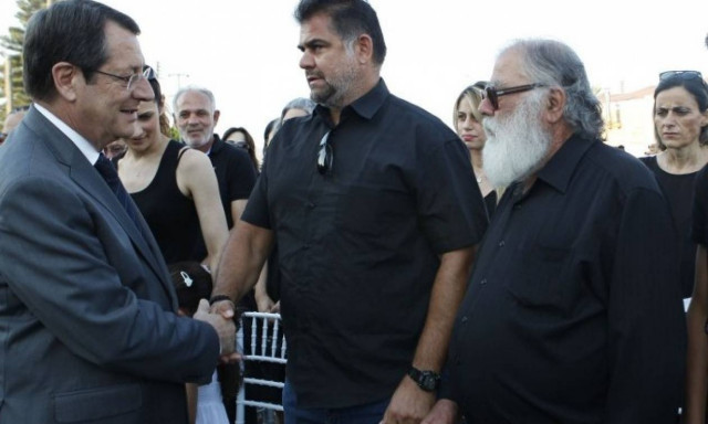 Η Κύπρος τίμησε τους ήρωες της ΕΜΑΚ