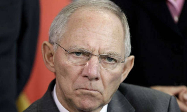 Σύνοδος Κορυφής - Γερμανοί οικονομολόγοι: «Φενάκη το προσωρινό Grexit»