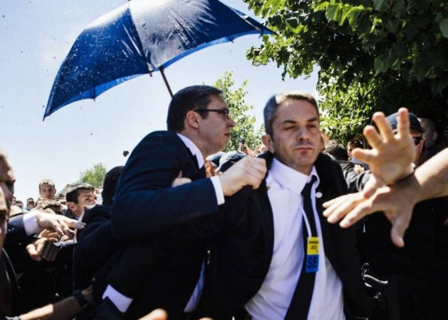 Βοσνία: «Έργο νοσηρών εγκεφάλων η επίθεση στον Βούτσιτς» (video)