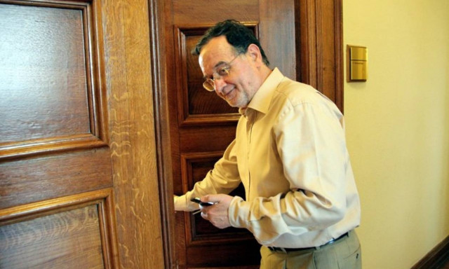 Συμφωνία: Δεν ψηφίζει τα μέτρα η Αριστερή Πλατφόρμα, δεν παραιτείται ο Λαφαζάνης