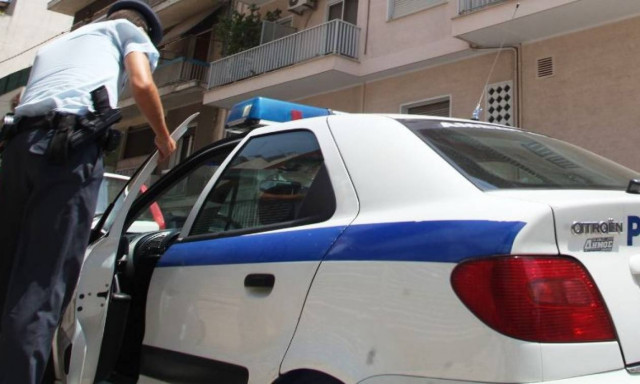 Αττική: Συνελήφθη 22χρονος για ληστείες σε περίπτερα