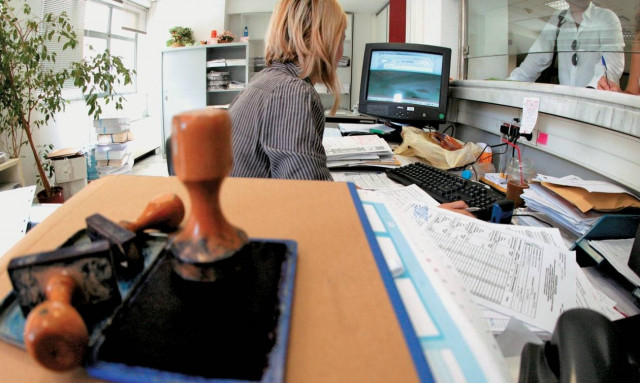 Συμφωνία: Όλες οι αλλαγές στο Δημόσιο βάσει των νέων μέτρων