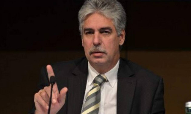 Eurogroup - Σέλινγκ: Εκταμίευση μόνο με μεταρρυθμίσεις