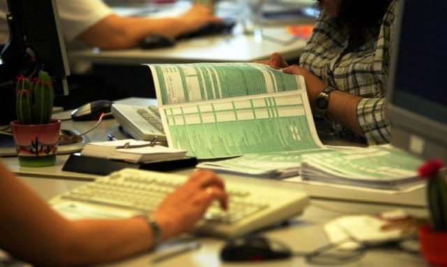 Φορολογικές δηλώσεις 2015: Προς νέα παράταση προσανατολίζεται το υπ. Οικονομικών