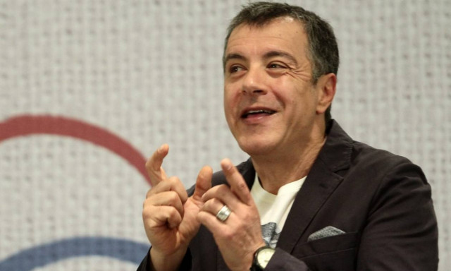 Συμφωνία-Σταύρος Θεοδωράκης: Δεν μετέχουμε σε κυβέρνηση ΣΥΡΙΖΑ