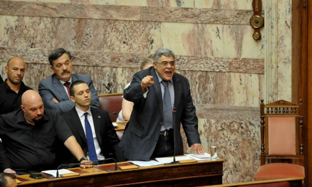 Μνημόνιο 3 – Μιχαλολιάκος: Η ελληνική κυβέρνηση πρόδωσε τον λαό – Να αποχωρήσει (video)