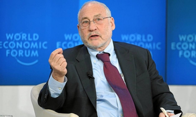 Μνημόνιο 3 – Στίγκλιτς: «Τυφλή ηλιθιότητα» και αδιανόητο αυτό που επιβάλλει η Γερμανία