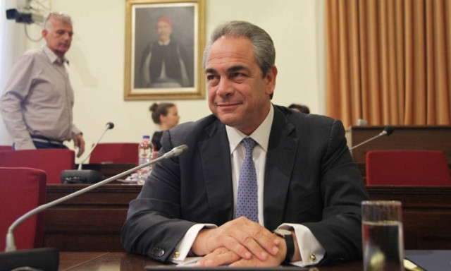 Μνημόνιο 3 – Μίχαλος: Mέτρα για την ομαλοποίηση της λειτουργίας του τραπεζικού συστήματος