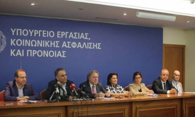 Ανασχηματισμός - Στρατούλης: Το «όχι» μου στη συμφωνία δεν αναιρεί τη στήριξή μου στην κυβέρνηση