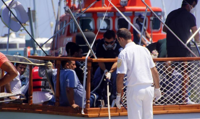 Στη Σητεία μεταφέρονται οι μετανάστες που εντοπίστηκαν στην Κάρπαθο