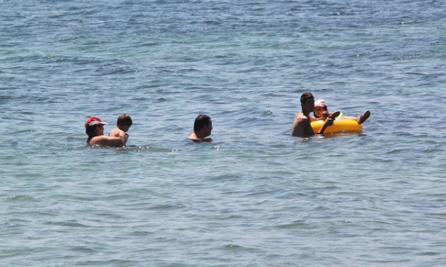 Eύβοια: Σε ποιες περιοχές απαγορεύεται η κολύμβηση