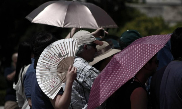 Περιφέρεια Πειραιά: Ανοιχτοί για τους πολίτες κλιματιζόμενοι χώροι λόγω καύσωνα