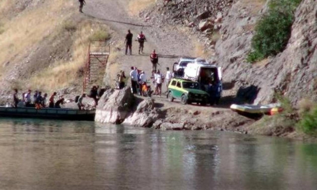 Σοκαριστικό βίντεο: Τραγικός θάνατος άλτη – Το αλεξίπτωτο του «Μπάτμαν» δεν άνοιξε ποτέ!