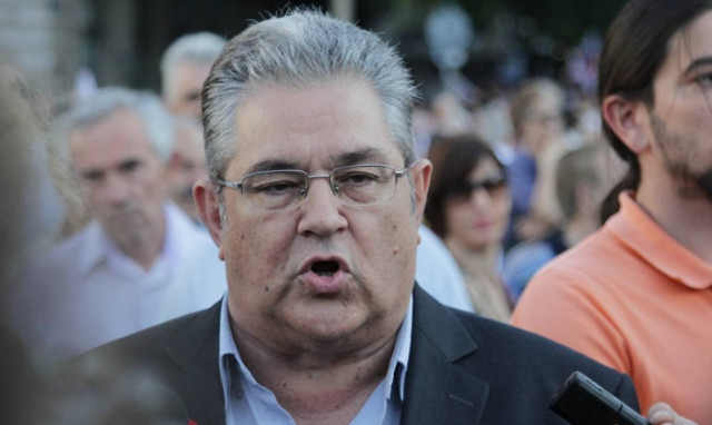 Μνημόνιο - Κουτσούμπας: Μην τους αφήσετε σε χλωρό κλαρί!