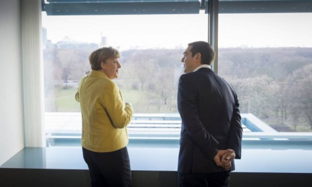 Η Καγκελαρία χαιρετίζει την ψήφιση των προαπαιτουμένων